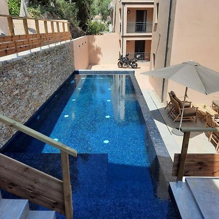 Hotel Casa Mea Santa-Maria-di-Lota Buitenkant foto