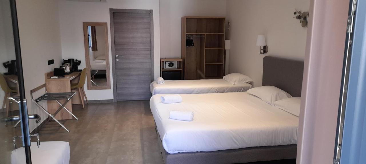 Hotel Casa Mea Santa-Maria-di-Lota Buitenkant foto